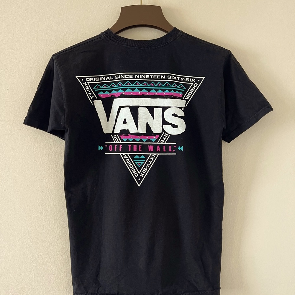 VANS || Size: SMALL || Tribal Pattern Graphic Tee